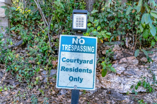 Austin Texas Ingen Inntrenging Gårdsplassen Bare Skilting Park Det Tastatur – stockfoto