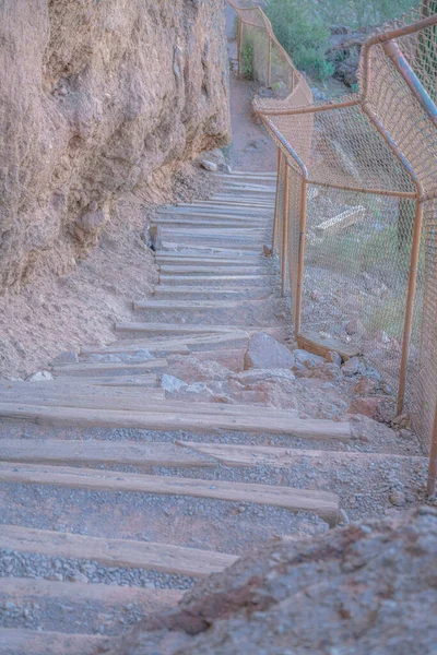 Phoenix Arizona Pasos Una Ruta Senderismo Ladera Montaña Camelback Sendero — Foto de Stock