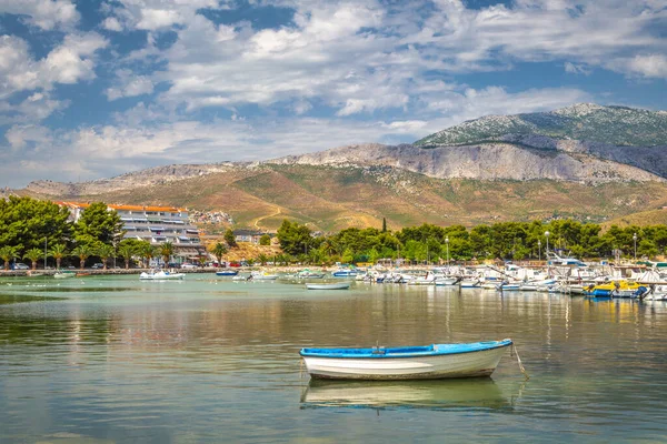 Porto Nel Villaggio Stobrec Sul Mare Adriatico Vicino Alla Città — Foto Stock