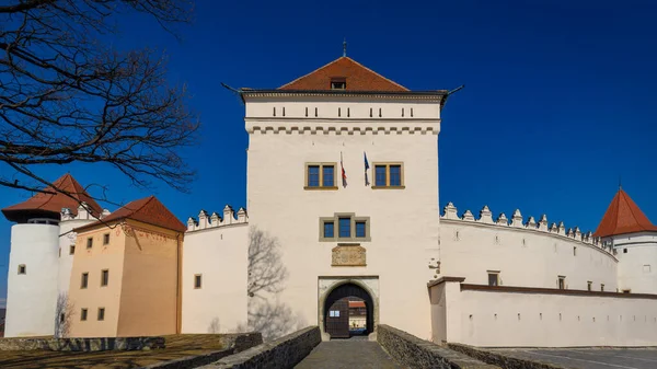 Castelo Kezmarok Vista Portão Entrada Principal Marco Histórico Kezmarok Eslováquia — Fotografia de Stock