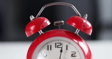 Sabah 4K filminde kırmızı alarm çalıyor.