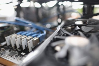 Dijital kripto para birimlerinin çıkarılması için istasyonun kapatılması