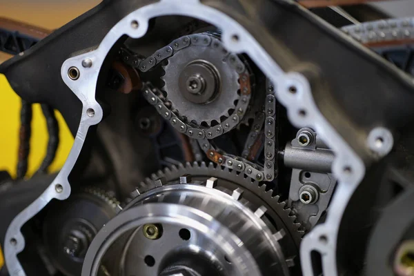 Metal zincirli motosiklet inşaat sistemi ve diğer detaylar