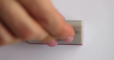 Omikron yayılımı ve covid-19 koronavirüs enfeksiyonu.