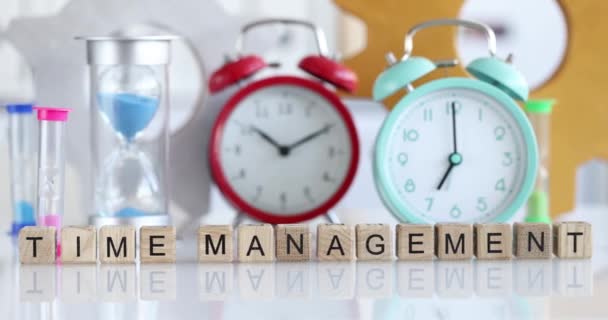 Time management deadline and overtime in business — ストック動画