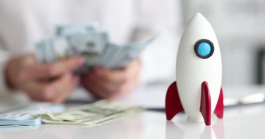 İş adamı hızlı yatırımlardan mali destek almayı düşünüyor