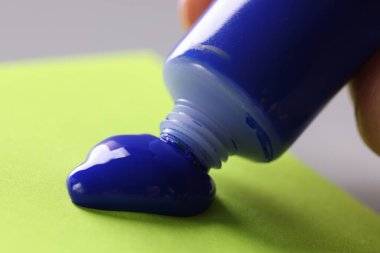 Yaratıcı başyapıt için araç, çizim için boya