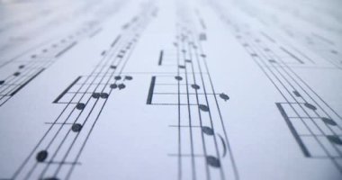 Müzik kavramsal arka plan makro görünümü beyaz notalar ve notalar