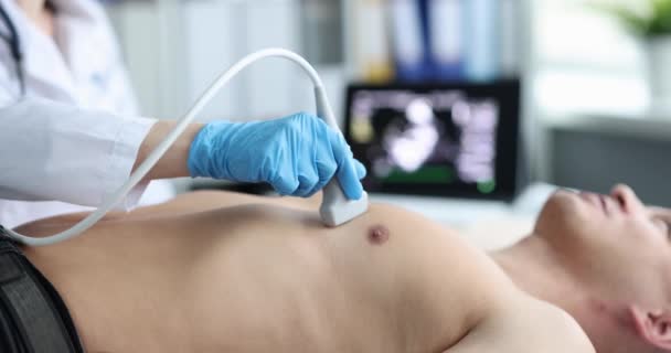 Ultrasound for man chest scan and heart diagnosis — Video Stock