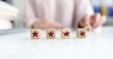 İnceleme ve geri bildirim için beşinci yıldız ekleniyor