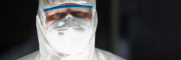 Portrait Male Lab Worker Protective Respirator White Coverall Smart Scientist — Stock Photo, Image