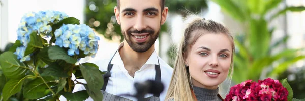 Portrait Young Woman Man Posing Picture Luxury Bouquets Flowers Smiling — Stockfoto