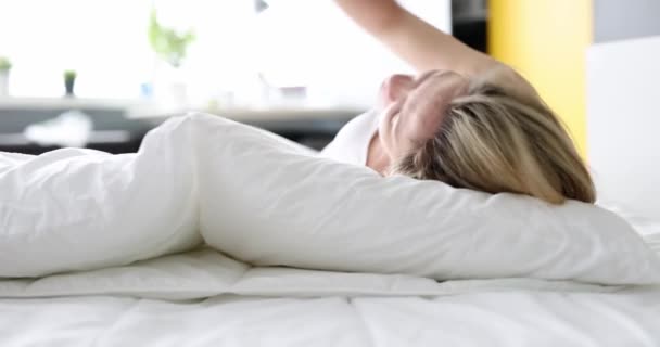 Woman Wakes Looks Alarm Clock Close Being Late Work Negative — Vídeo de Stock