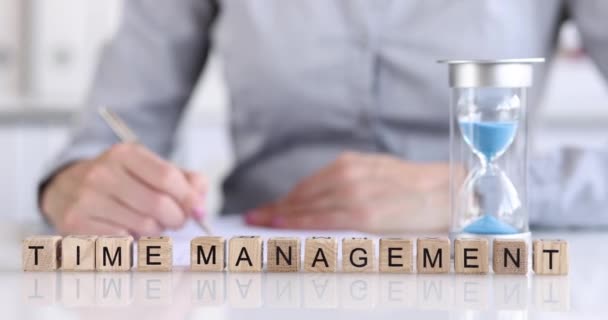 Wooden Cubes Written Time Management Managers Desk Close Shallow Focus — стоковое видео