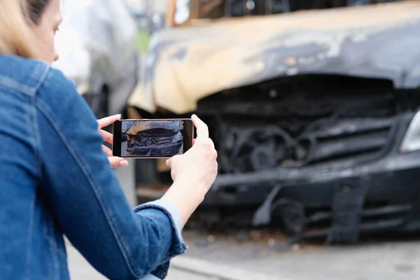 Woman Insurance Agent Reporter Journalist Taking Pictures Burnt Car Car — ストック写真