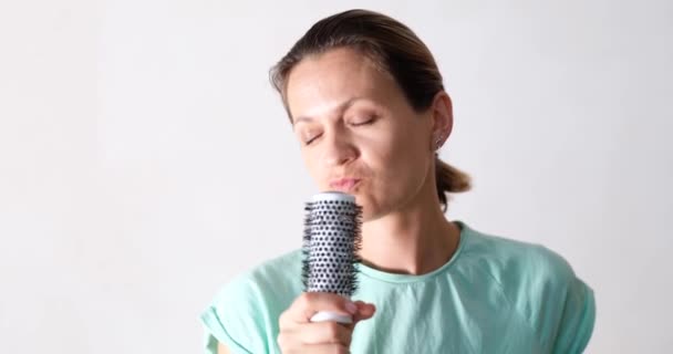 Beautiful Young Woman Sings Holds Hairbrush Microphone Positive Good Joyful — Stock Video