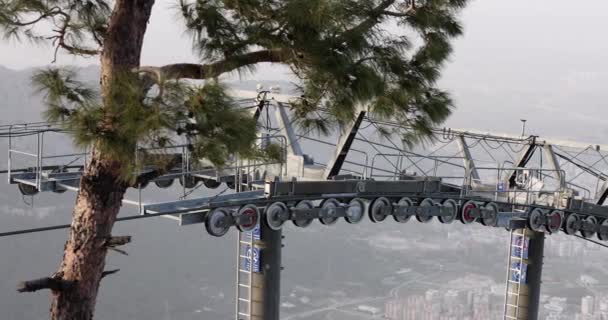 Cable Car High City Aerial View Beautiful Panorama Movement Passengers — Stock video