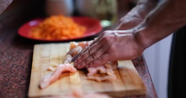 Chefs Hands Cut White Meat Wooden Board Close Preparation Semi — Stockvideo