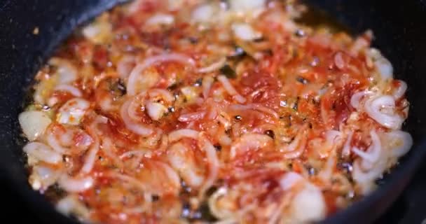 Chopped Onion Fried Frying Pan Boiling Oil Close Making Tomato — Stock video