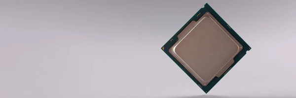 Nahaufnahme Einer Winzigen Zentraleinheit Prozessorchip Auf Grauem Hintergrund Chippen Und — Stockfoto