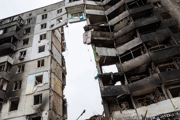 Borodianka, Ukrayna - 6 Nisan 2022: Rus ordusu tarafından bombalandıktan ve işgalden sonra şehir