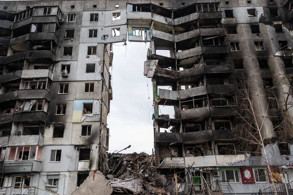 Borodianka, Ukrayna - 6 Nisan 2022: Rus ordusu tarafından bombalandıktan ve işgalden sonra şehir