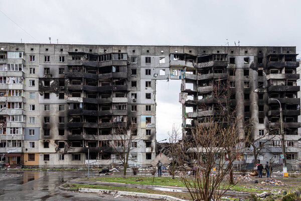 Бородянка, Украина - 6 апреля 2022 года: Город после бомбардировок и оккупации русской армией