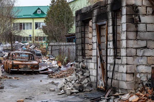 Borodianka, Ukrayna - 6 Nisan 2022: Rus ordusu tarafından bombalandıktan ve işgalden sonra şehir