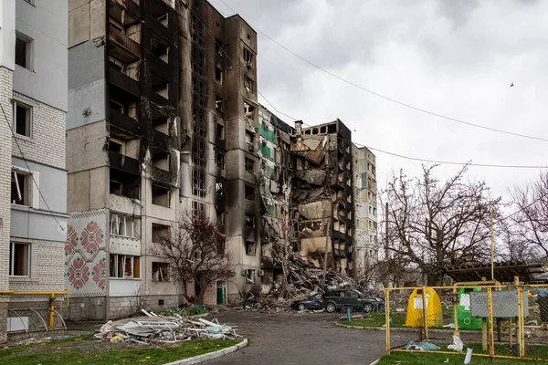 Borodianka, Ukrayna - 6 Nisan 2022: Rus ordusu tarafından bombalandıktan ve işgalden sonra şehir