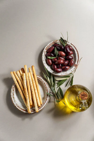 Kalamata Olive Aceitunas Kalamon Bâtonnets Pain Grissini Huile Olive Snacks — Photo