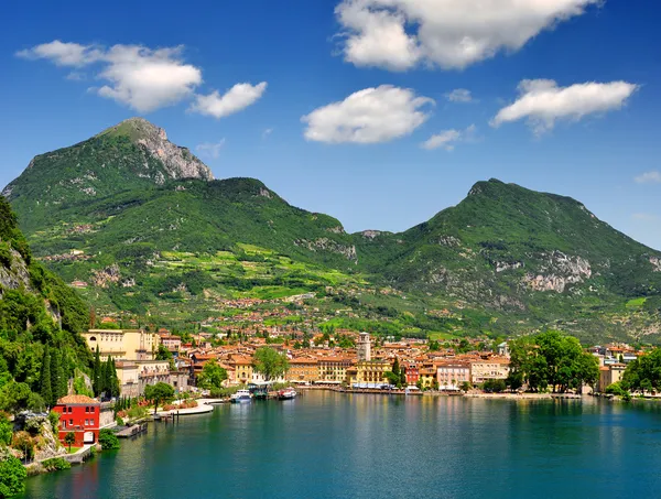 Město riva del garda — Stock fotografie