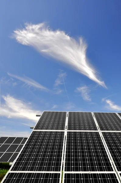 Paneles de energía solar —  Fotos de Stock