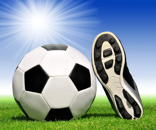 Soccer ball and shoes — Stock Photo, Image