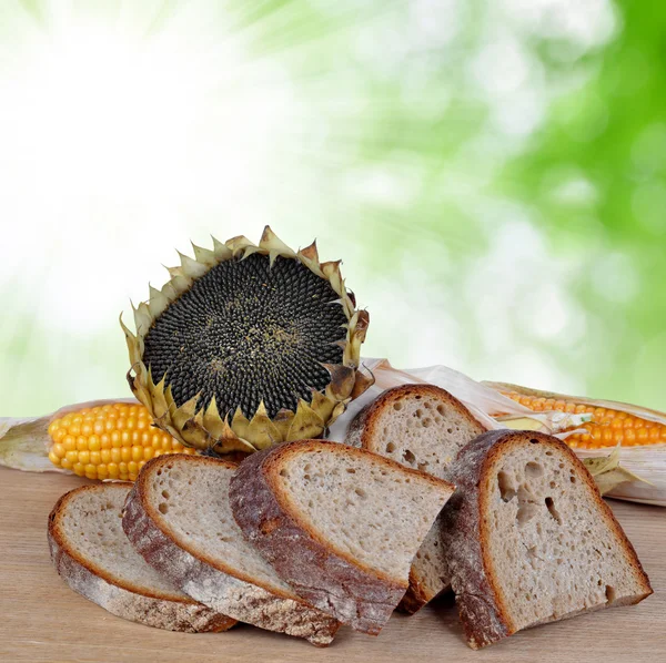 Wheat bread — Stock Photo, Image