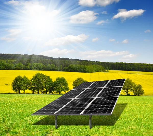 Zonne-energie panelen — Stockfoto