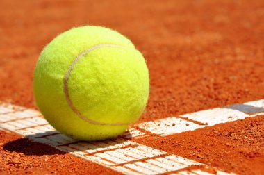 Tenis topu