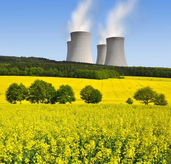 Nuclear power plant — Stock Photo, Image