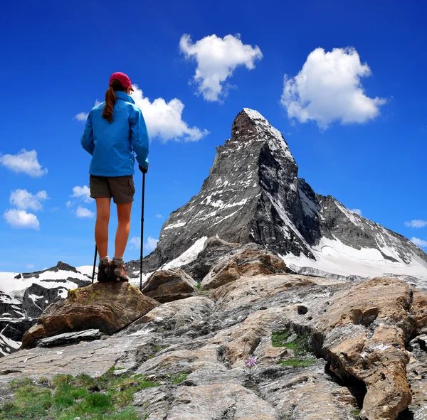 Mount matterhorn kız — Stok fotoğraf