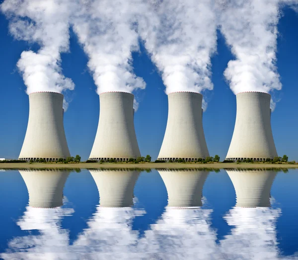 Nuclear power plant — Stock Photo, Image