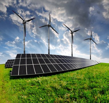 Güneş enerjisi panelleri ile rüzgar türbinleri