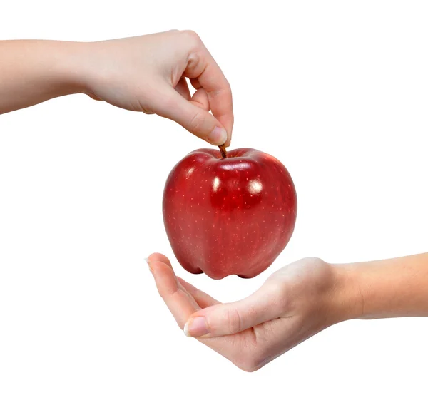 Mano sosteniendo manzana roja — Foto de Stock