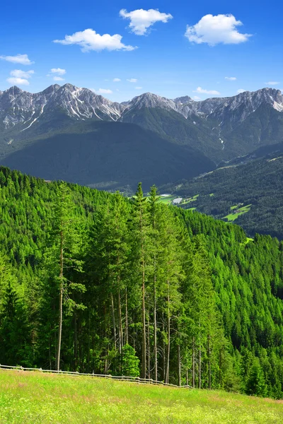 Vackra bergslandskap — Stockfoto