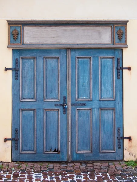 जुन्या लाकडी दरवाजा — स्टॉक फोटो, इमेज