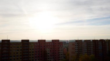 gün batımı timelapse bloğunda daireler