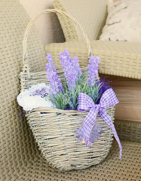 Lavender basket — Stock Photo, Image