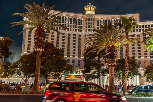 Een avond op de Vegas strip — Stockfoto