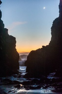 Pfeiffer plajında gün batımı