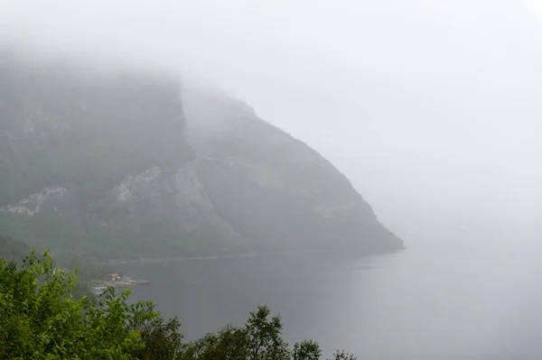 Norský fjord krajina — Stock fotografie