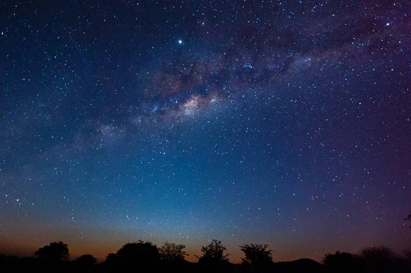 La Vía Láctea sobre Namibia —  Fotos de Stock