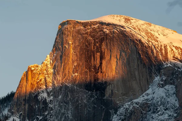 Letztes Sonnenlicht im Yosemite — Stockfoto